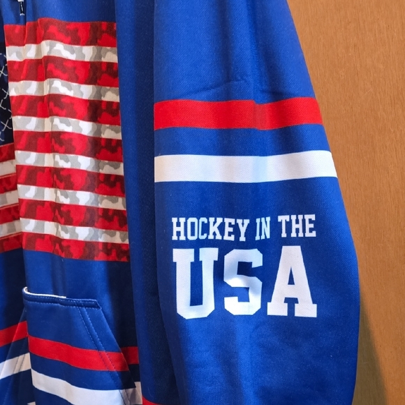Blue USA Flag Hoodie - Picture 2 of 9